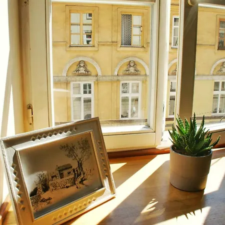 Cosy In The Heart Of Kazimierz, アパート クラクフ